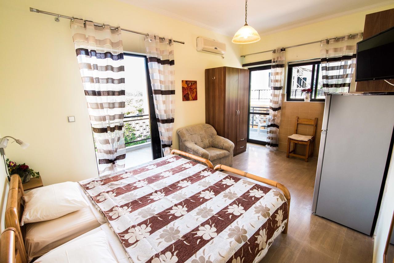 Elena Apartments Kanali  Luaran gambar